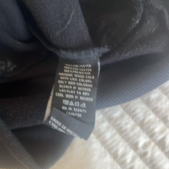 KENNETH COLE HOODIE - Picture 10 of 11